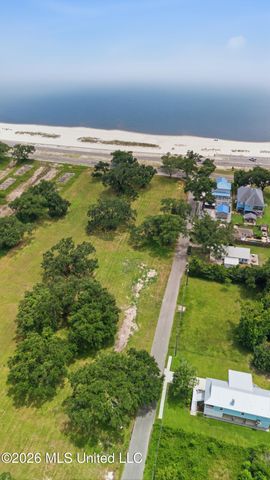 W Beach Boulevard, Long Beach, MS 39560