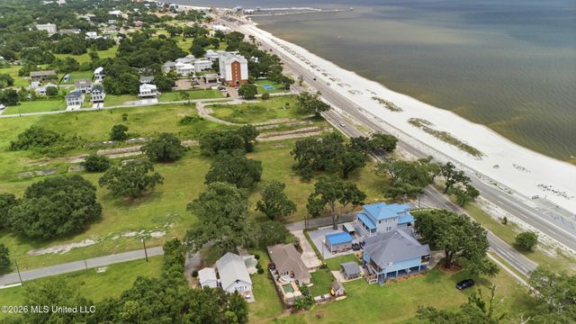 W Beach Boulevard, Long Beach, MS 39560