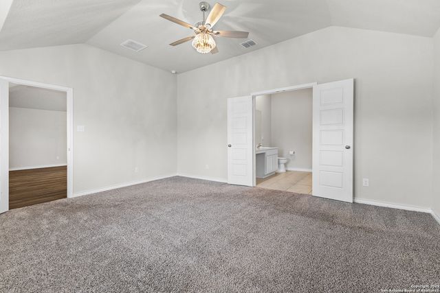 6910 Emerald Valley, San Antonio, TX 78242