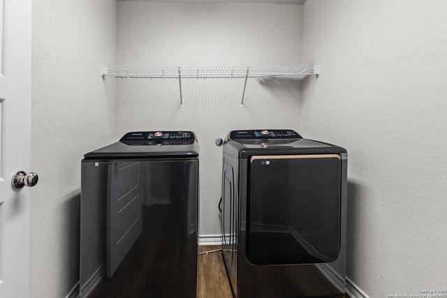 6910 Emerald Valley, San Antonio, TX 78242