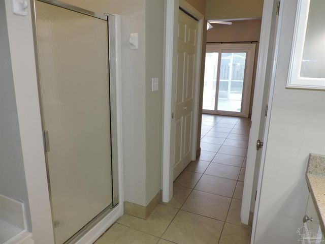 6423 Lake Charlene Ln, Pensacola, FL 32506