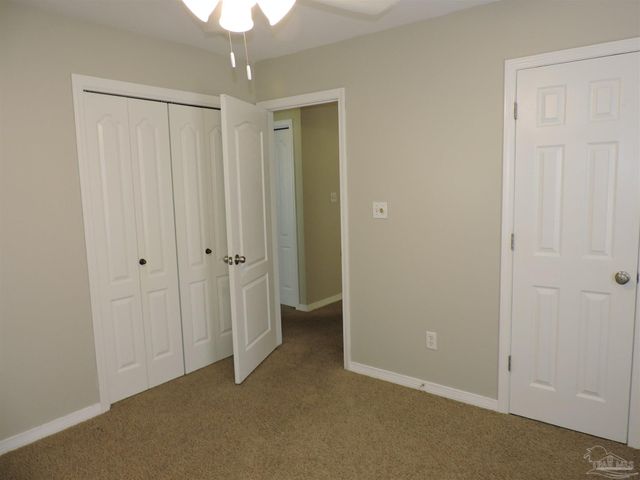 6423 Lake Charlene Ln, Pensacola, FL 32506