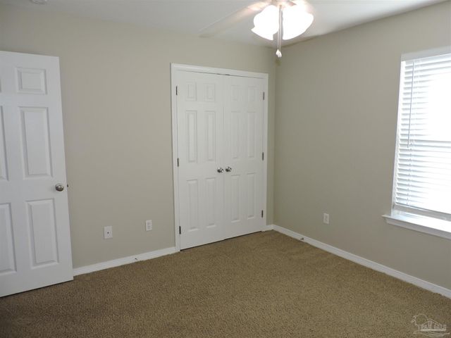 6423 Lake Charlene Ln, Pensacola, FL 32506