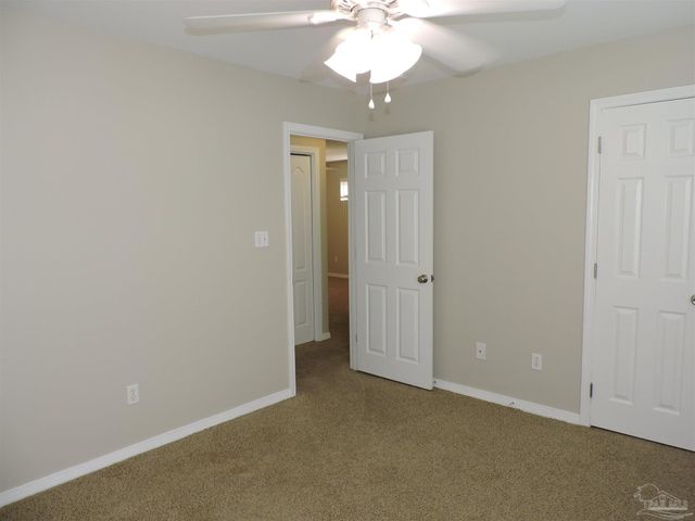 6423 Lake Charlene Ln, Pensacola, FL 32506