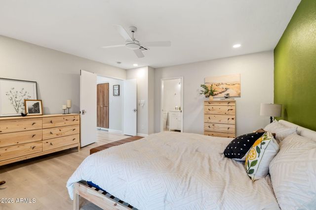 2 W GEORGIA Avenue 9, Phoenix, AZ 85013