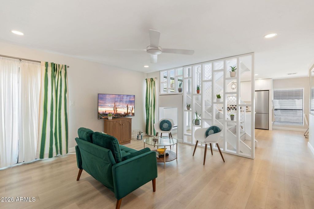 2 W GEORGIA Avenue 9, Phoenix, AZ 85013 — photo 3