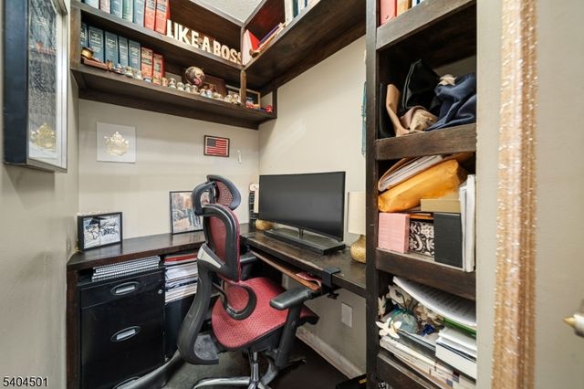 703 Brittany Dr, Wayne Twp., NJ 07470