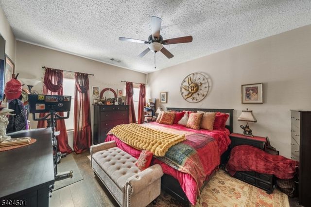 703 Brittany Dr, Wayne Twp., NJ 07470