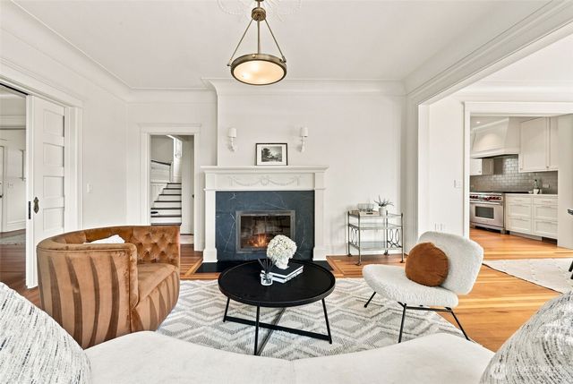 1111 Bellevue Place E, Seattle, WA 98102