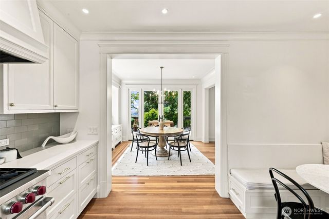 1111 Bellevue Place E, Seattle, WA 98102