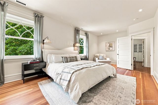 1111 Bellevue Place E, Seattle, WA 98102