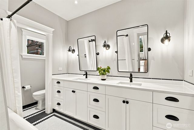 1111 Bellevue Place E, Seattle, WA 98102