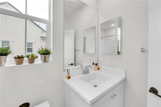 12338 Blue Sky Court, Whittier, CA 90602