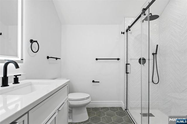 306 Grand Street 1, Jersey City, NJ 07302
