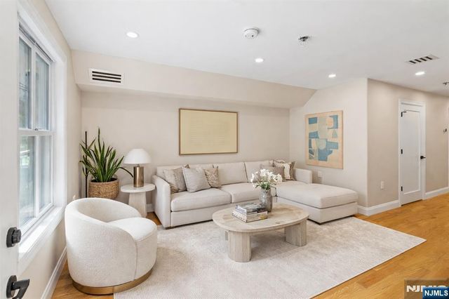 306 Grand Street 1, Jersey City, NJ 07302