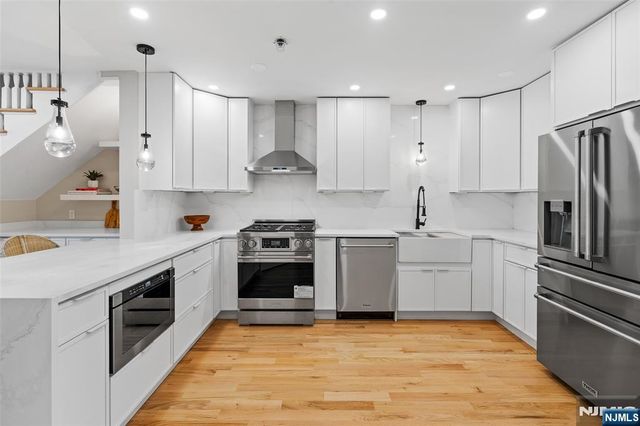 306 Grand Street 1, Jersey City, NJ 07302