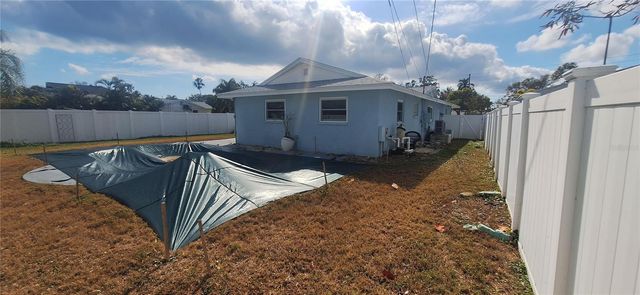 6019 VENETIAN BOULEVARD NE, St Petersburg, FL 33703