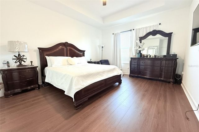 18331 SERENE LAKE LOOP, Lutz, FL 33548