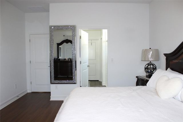 18331 SERENE LAKE LOOP, Lutz, FL 33548