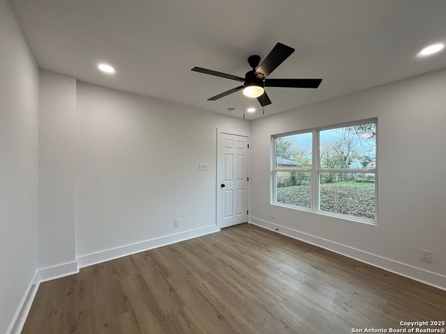 2239 Burnet St, San Antonio, TX 78202