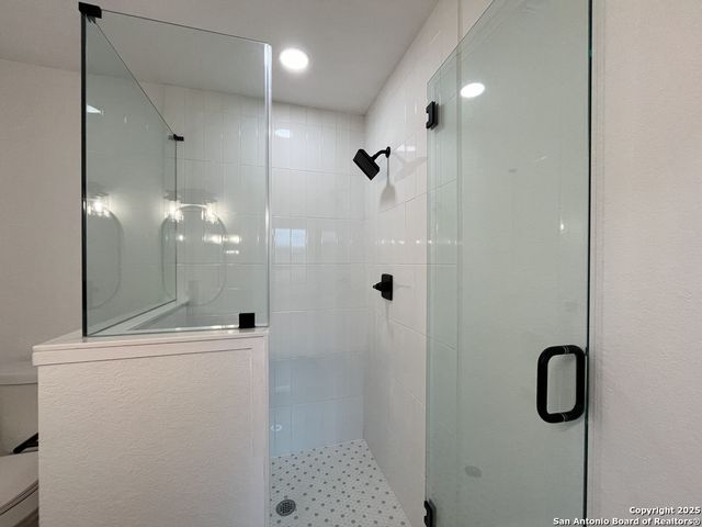 2239 Burnet St, San Antonio, TX 78202