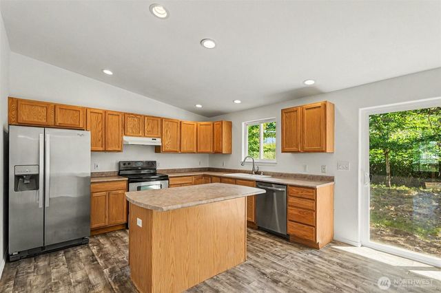 364 Melissa Street, Camano Island, WA 98282