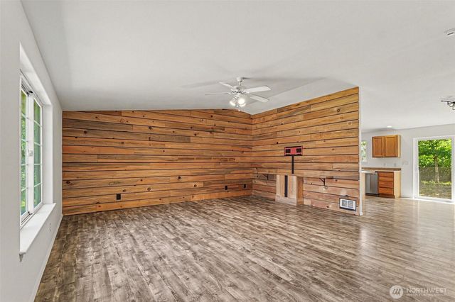 364 Melissa Street, Camano Island, WA 98282