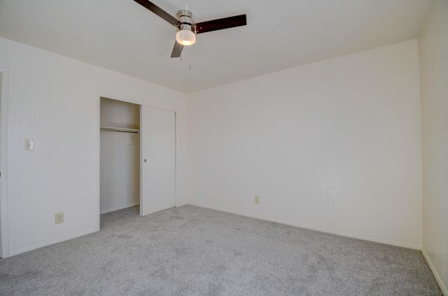 2900 Vista Del Rey NE UNIT 20B, Albuquerque, NM 87112