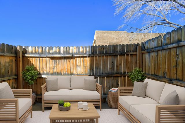 2900 Vista Del Rey NE UNIT 20B, Albuquerque, NM 87112