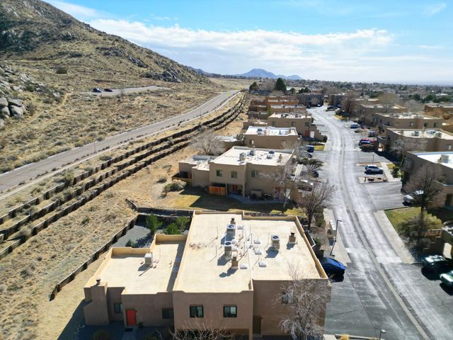 2900 Vista Del Rey NE UNIT 20B, Albuquerque, NM 87112