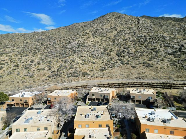 2900 Vista Del Rey NE UNIT 20B, Albuquerque, NM 87112