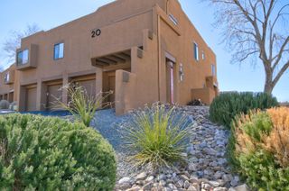 2900 Vista Del Rey NE UNIT 20B, Albuquerque, NM 87112