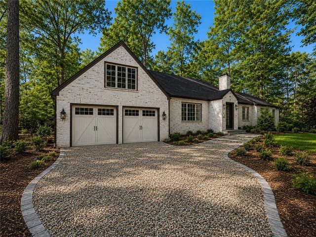 260 BEVERLY Road NE, Atlanta, GA 30309