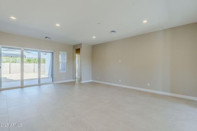 11850 N Loma Linda Street, Surprise, AZ 85388