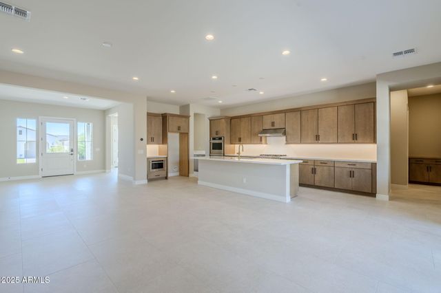 11850 N Loma Linda Street, Surprise, AZ 85388