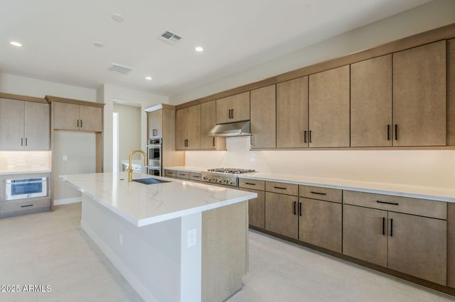 11850 N Loma Linda Street, Surprise, AZ 85388