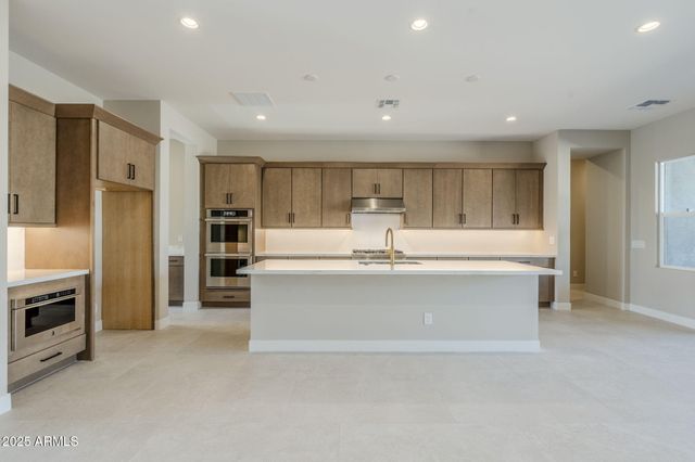 11850 N Loma Linda Street, Surprise, AZ 85388