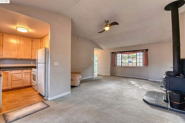 20538 Nob Hill Cr, Groveland, CA 95321