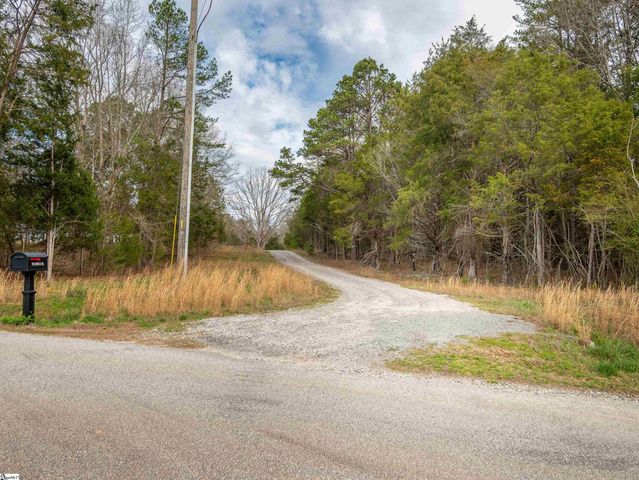 119 Arnold Road, Pelzer, SC 29669