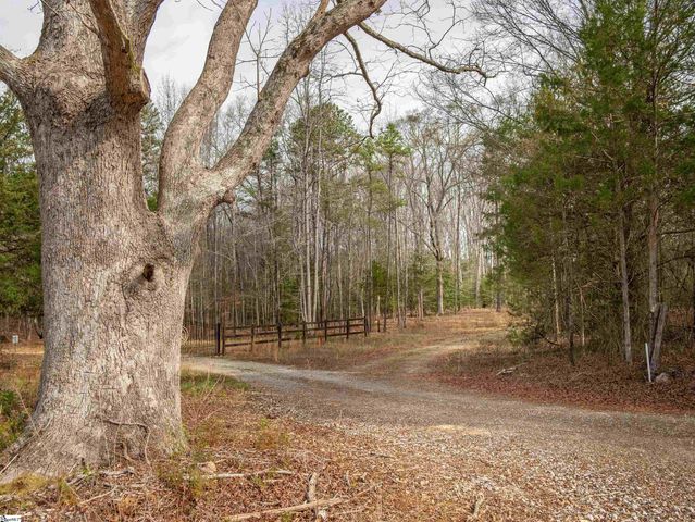 119 Arnold Road, Pelzer, SC 29669