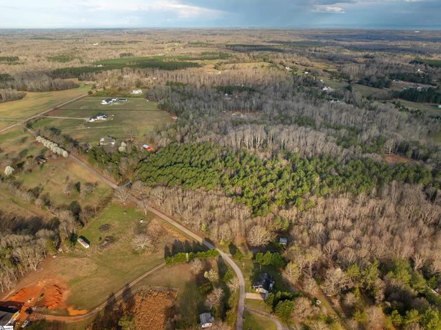 119 Arnold Road, Pelzer, SC 29669