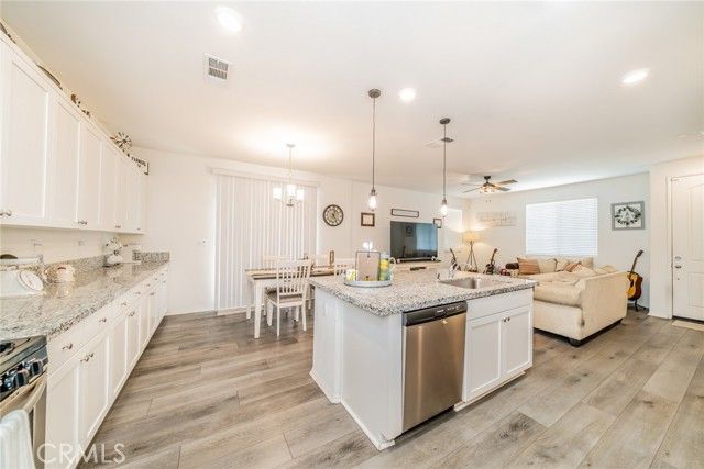 2111 Lavender Lane, Colton, CA 92324