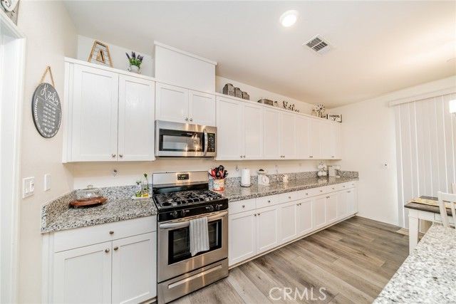 2111 Lavender Lane, Colton, CA 92324