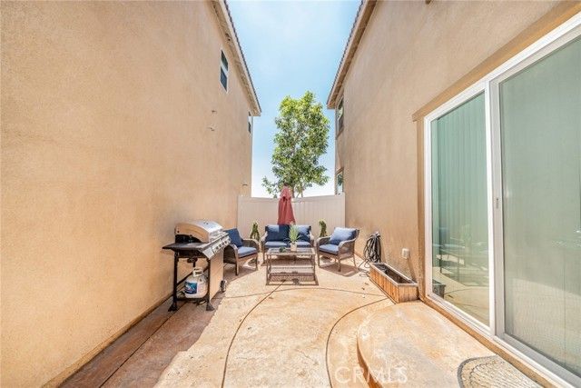 2111 Lavender Lane, Colton, CA 92324