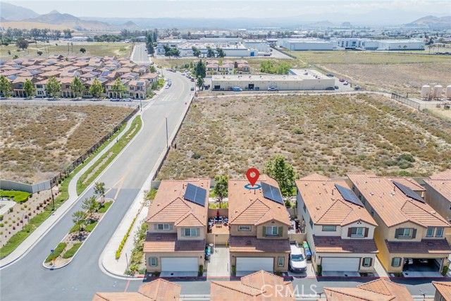 2111 Lavender Lane, Colton, CA 92324