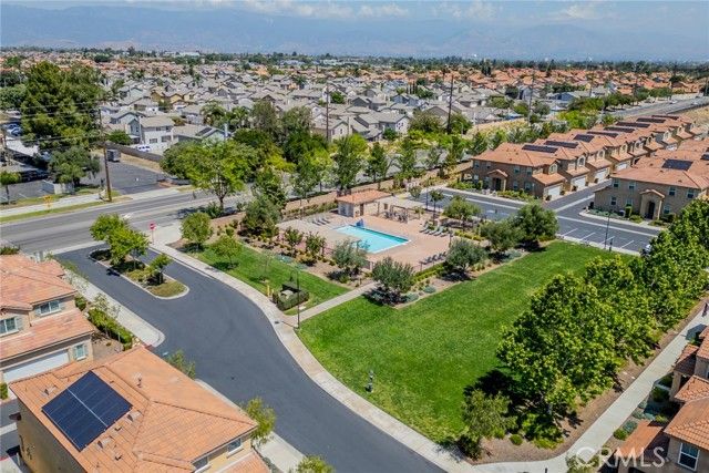 2111 Lavender Lane, Colton, CA 92324