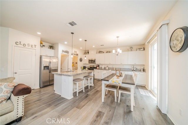 2111 Lavender Lane, Colton, CA 92324