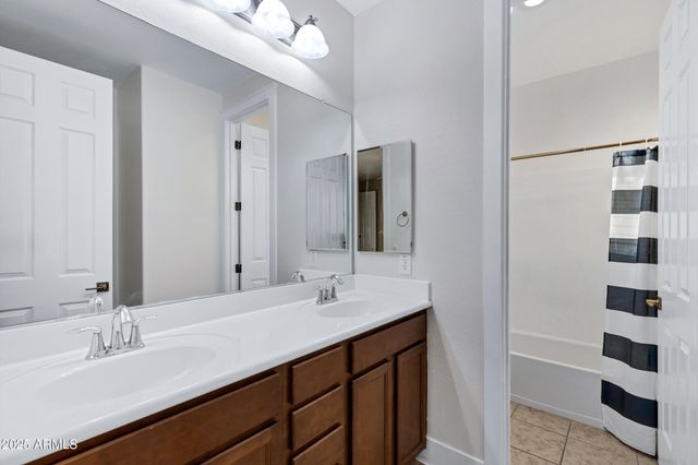 3930 E Enrose Street, Mesa, AZ 85205