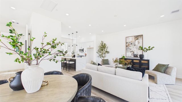 2415 Harrington St Street, Houston, TX 77026