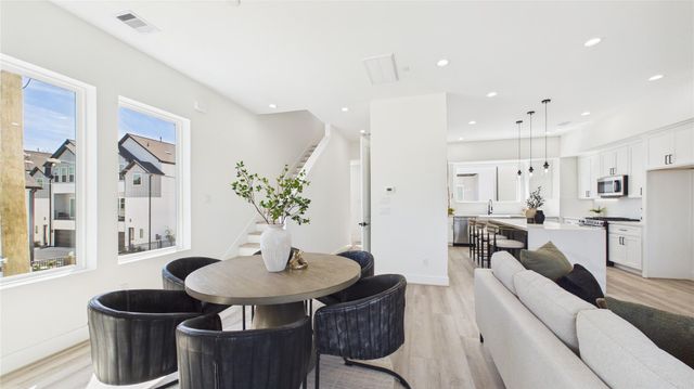 2415 Harrington St Street, Houston, TX 77026